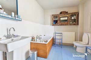 Photo 20- click for photo gallery